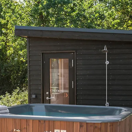 Dom wakacyjny Cozy In With Sauna Liseleje